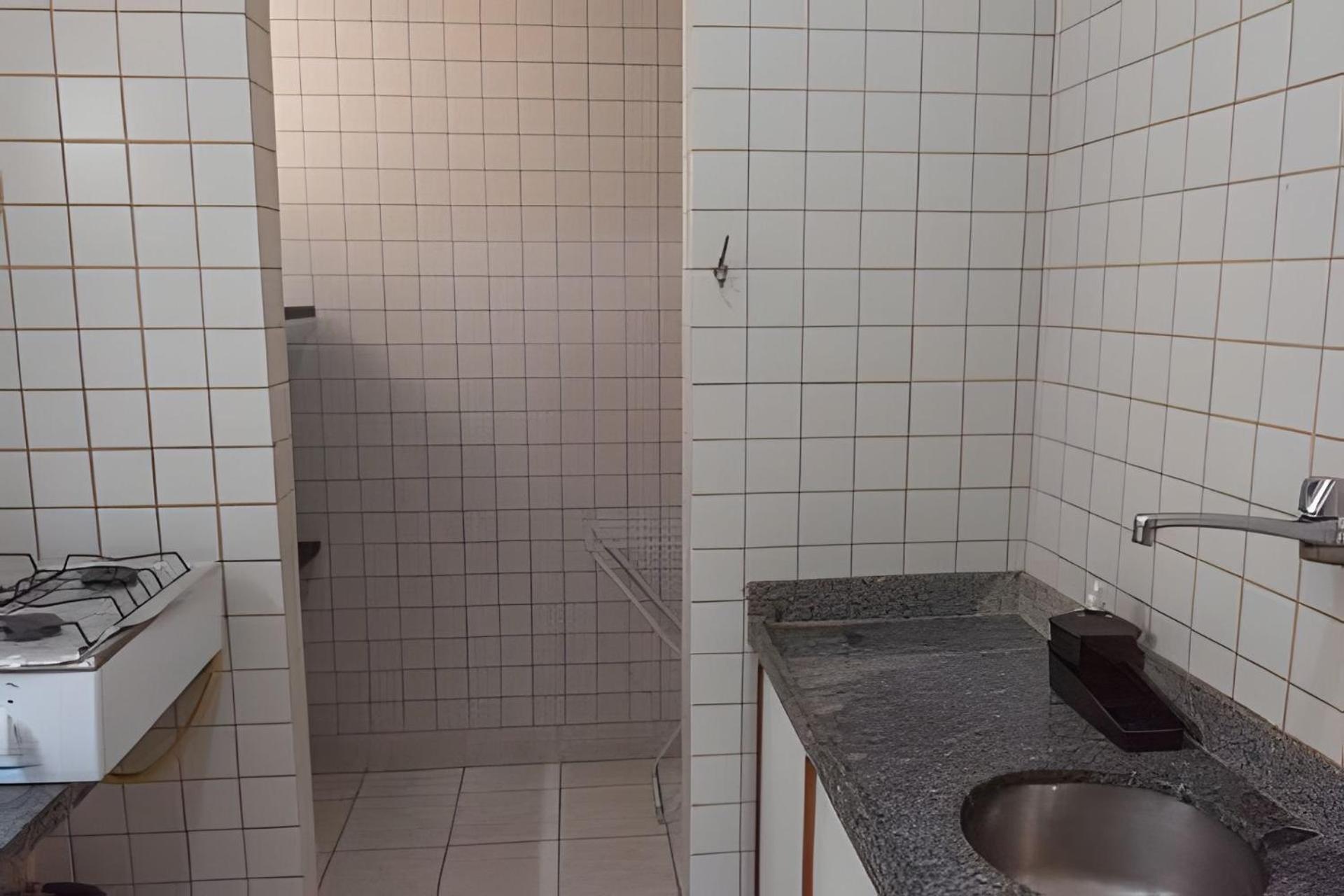 Em Frente A Praia De Taperapuan; Piscina; 1 Quarto; Wifi 300 Mbs; Estacionamento Gratuito 1 Veiculo Porto Seguro Kültér fotó