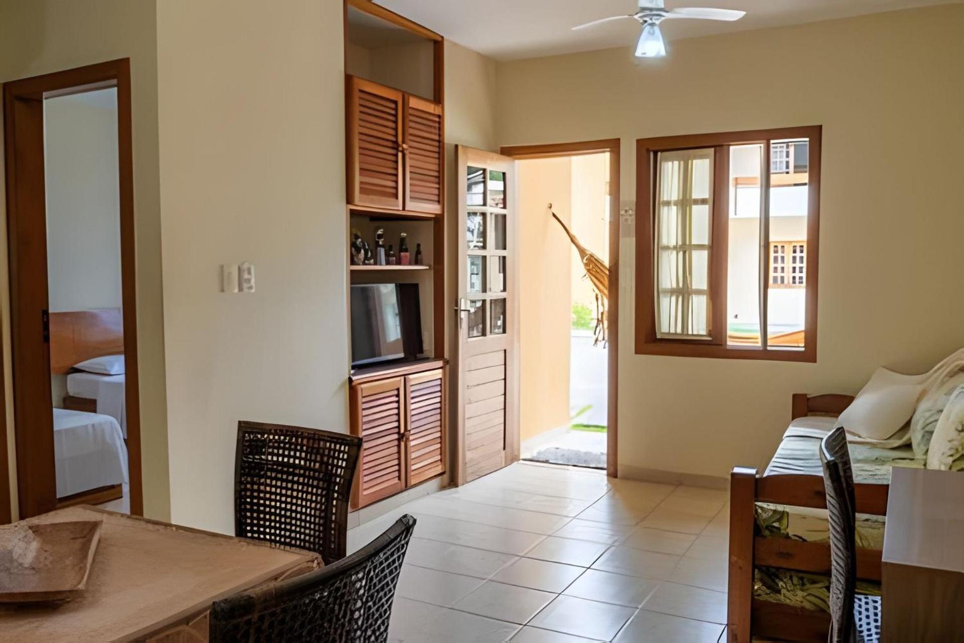 Em Frente A Praia De Taperapuan; Piscina; 1 Quarto; Wifi 300 Mbs; Estacionamento Gratuito 1 Veiculo Porto Seguro Kültér fotó